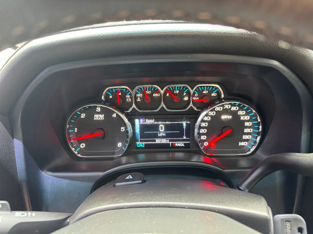 2018 White GMC Sierra 1500 SLE 4X4 Truck