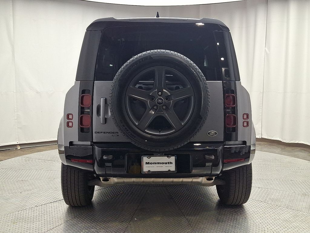 Thumbnail: 2023 Land Rover Defender - 5
