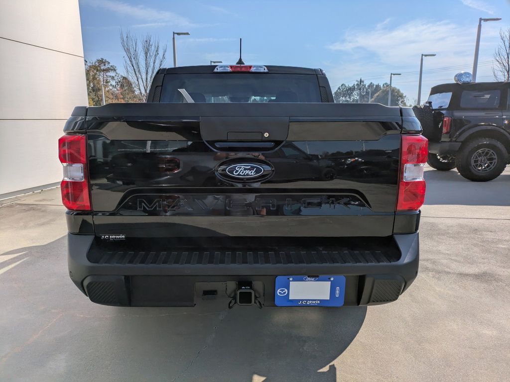 2025 Ford Maverick XL