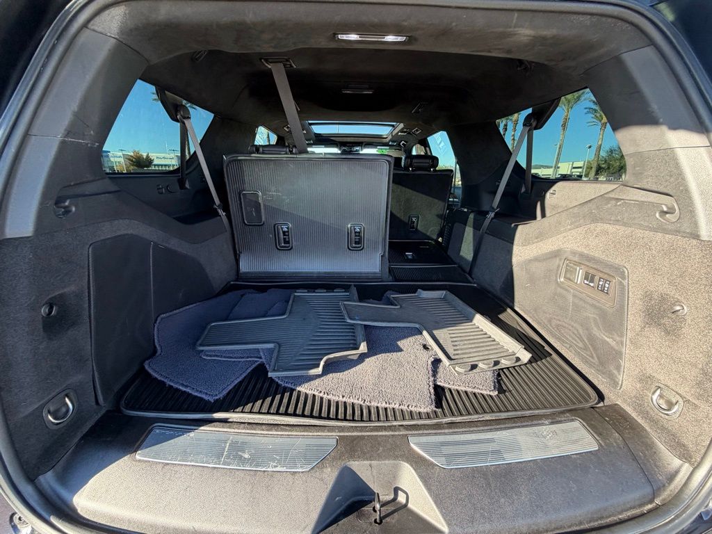 Thumbnail: 2023 Cadillac Escalade - 25