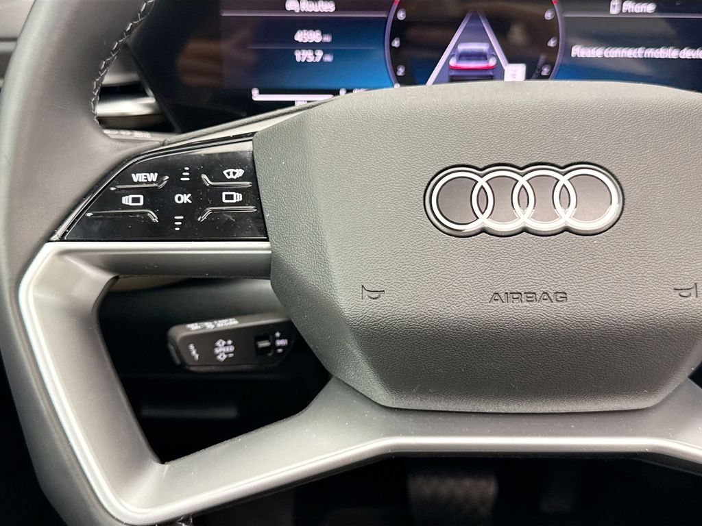 Thumbnail: 2025 Audi Q5 - 11