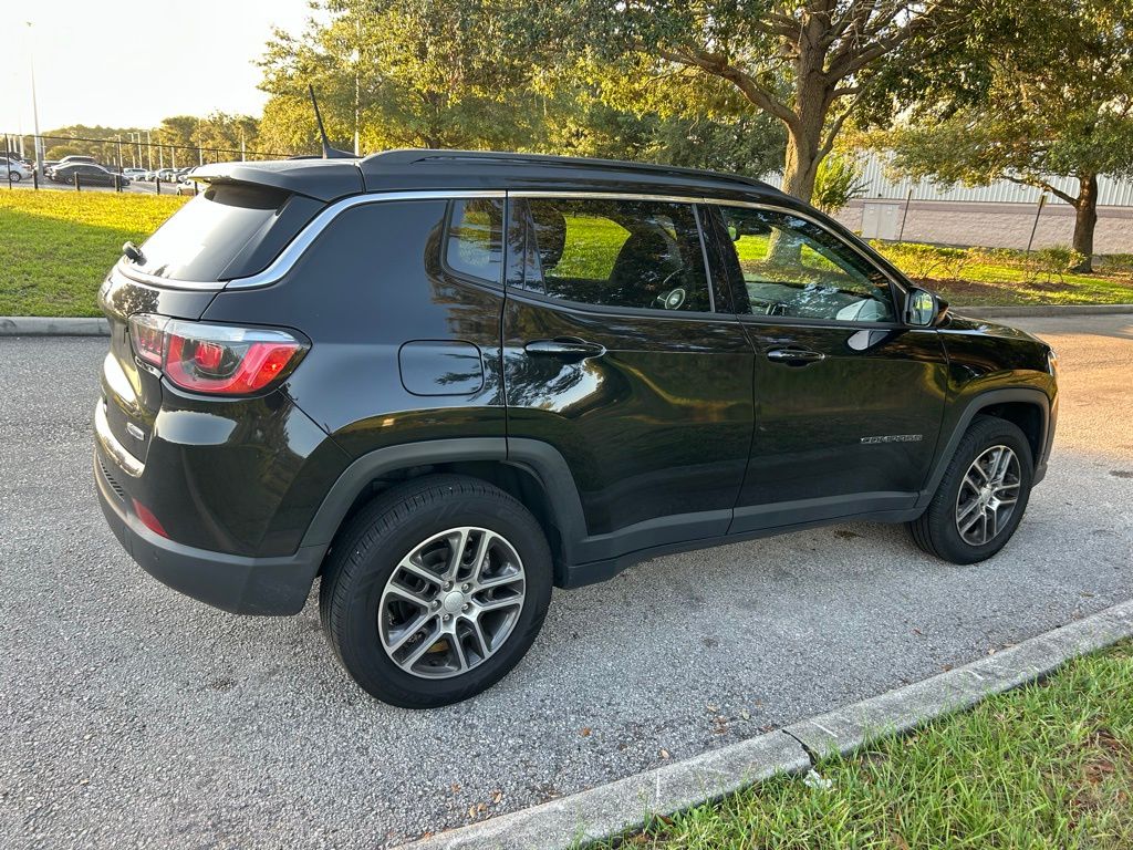 Thumbnail: 2020 Jeep Compass - 5