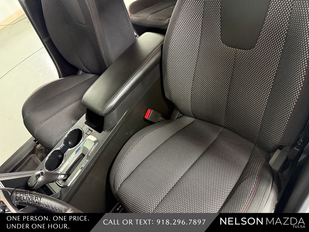 Used 2016 Silver Chevrolet LT image 21