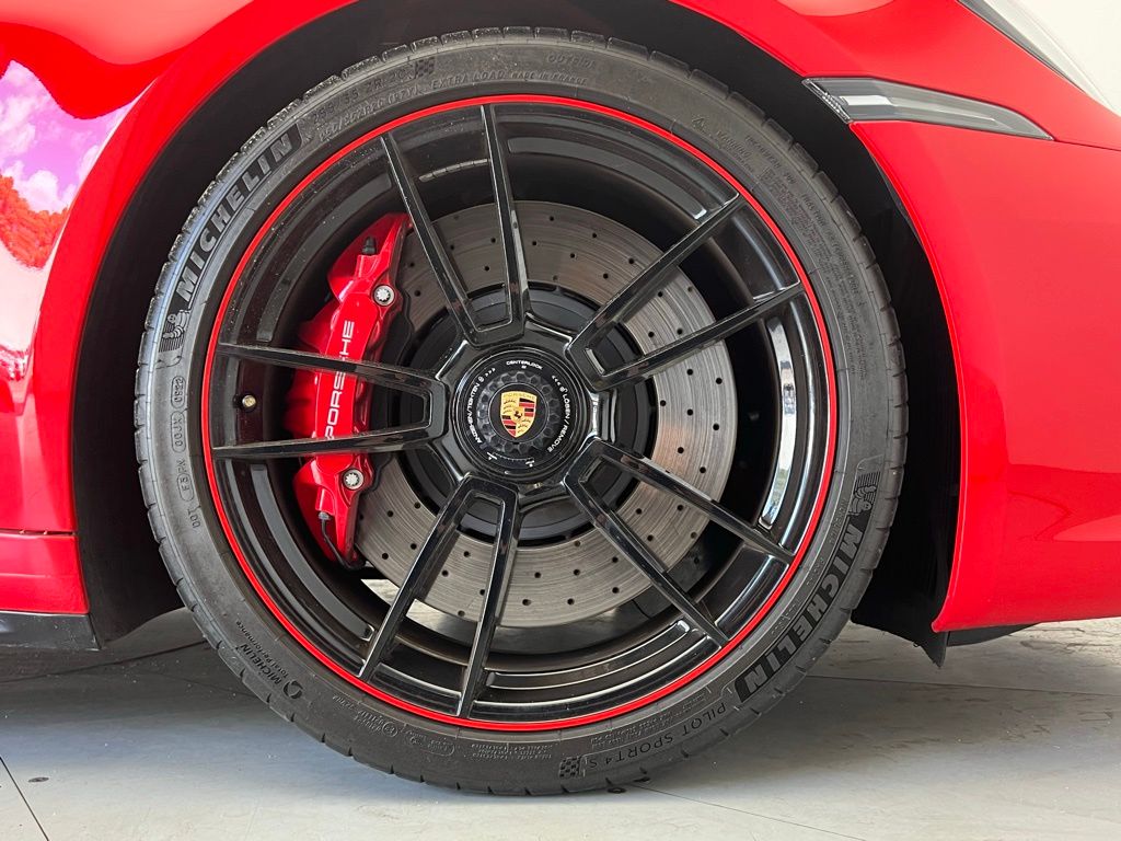 Thumbnail: 2022 Porsche 911 - 27