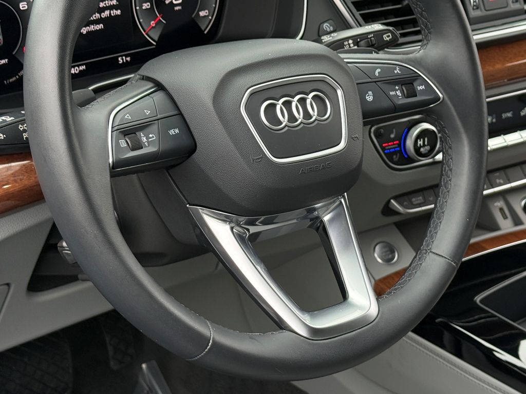 Thumbnail: 2023 Audi Q5 - 28