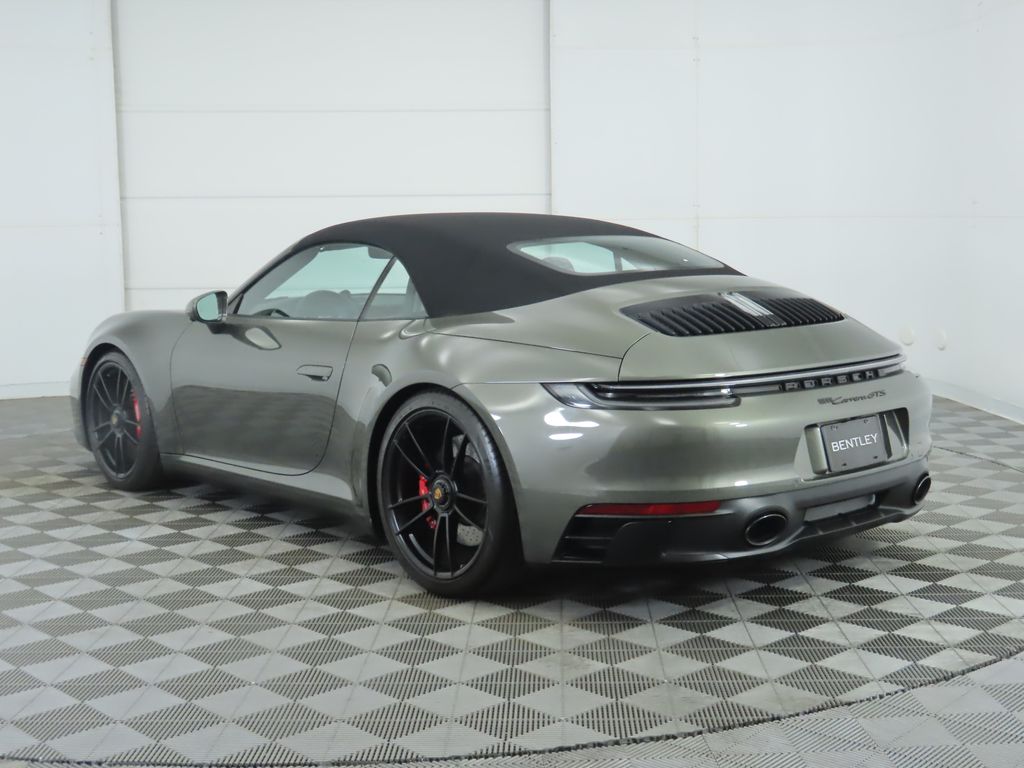 Thumbnail: 2022 Porsche 911 - 15