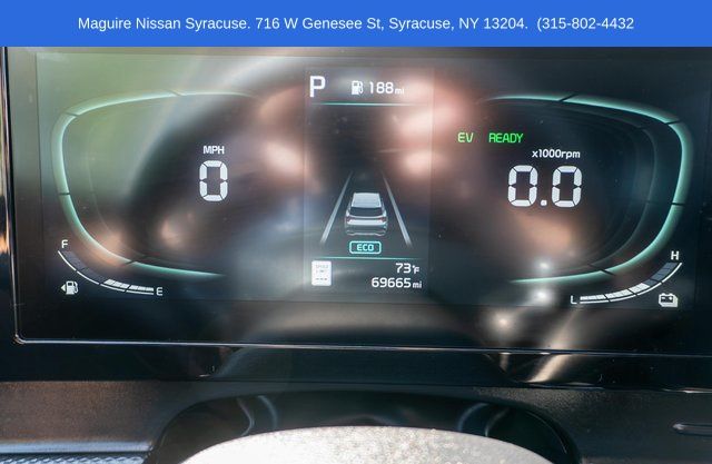 2023 Kia Sportage Hybrid LX White at Bob Ruth Ford