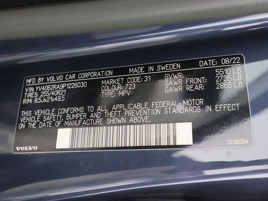 Used 2023 Blue Volvo B6 Ultimate Bright Theme image 47