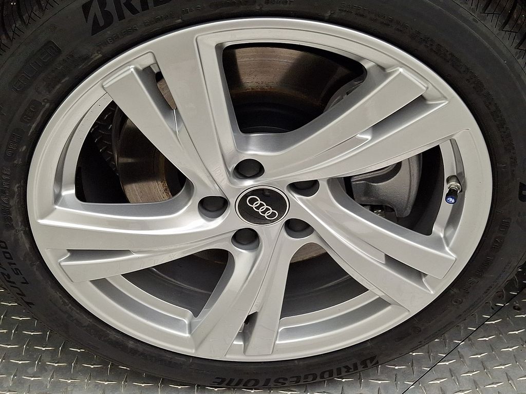 Thumbnail: 2026 Audi A5 - 5