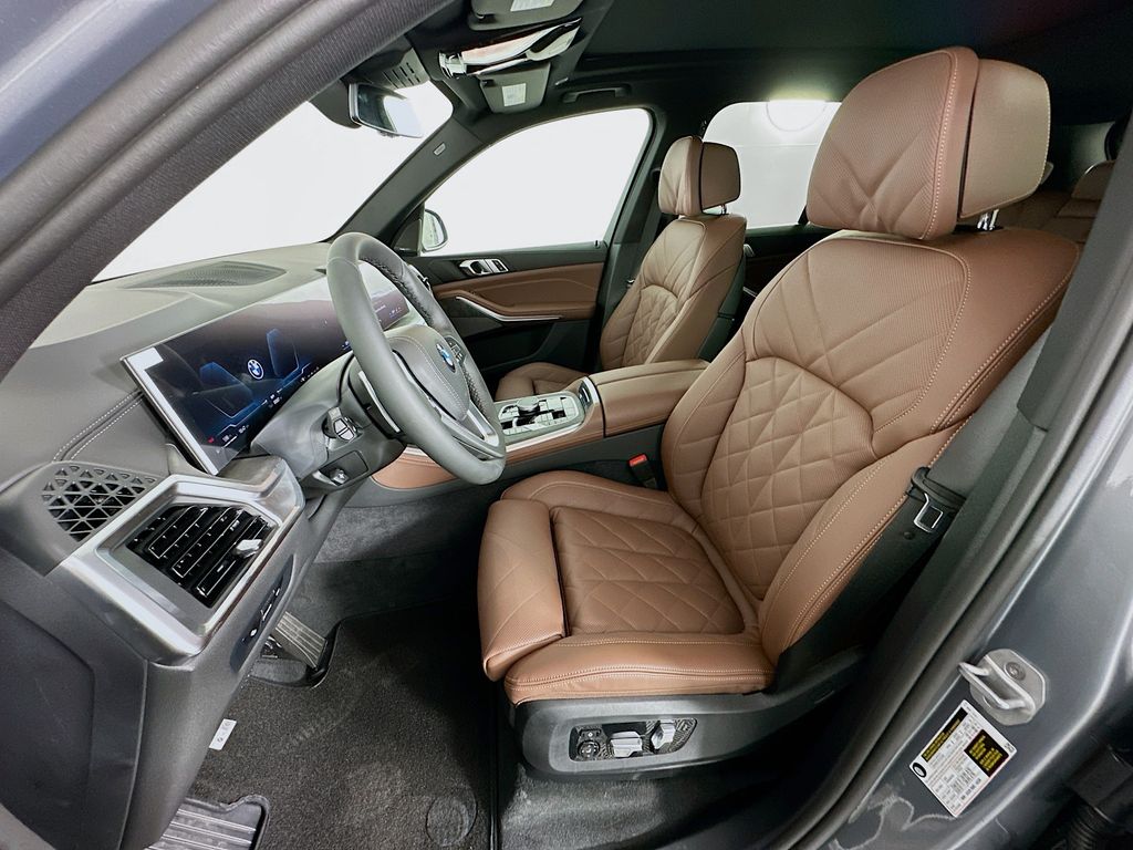 Thumbnail: 2026 BMW X5 - 16