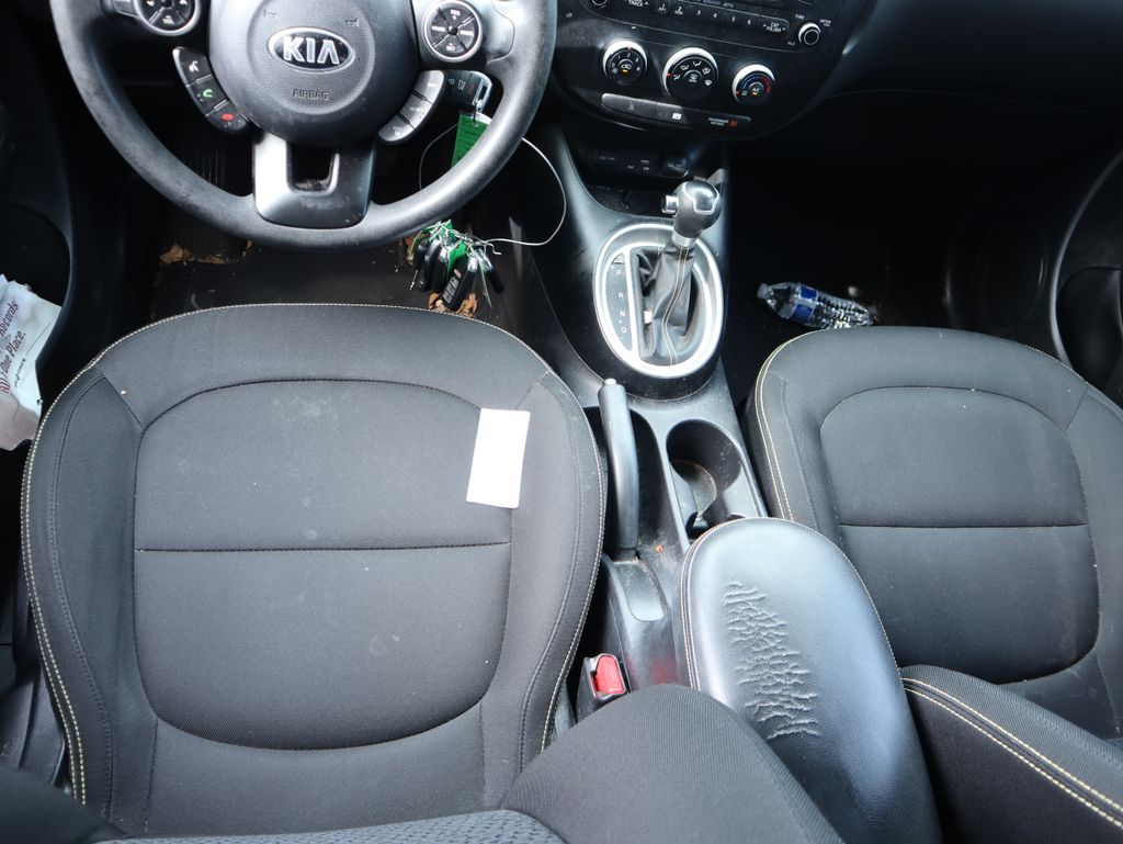 Thumbnail: 2015 Kia Soul - 8