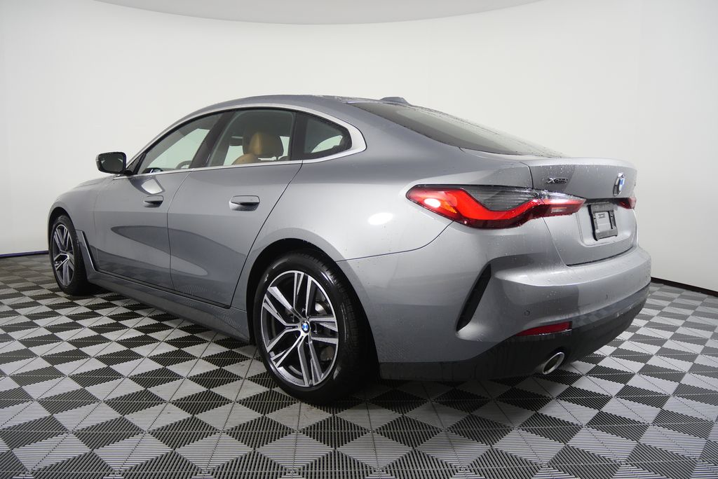 Thumbnail: 2025 BMW 4 Series - 5