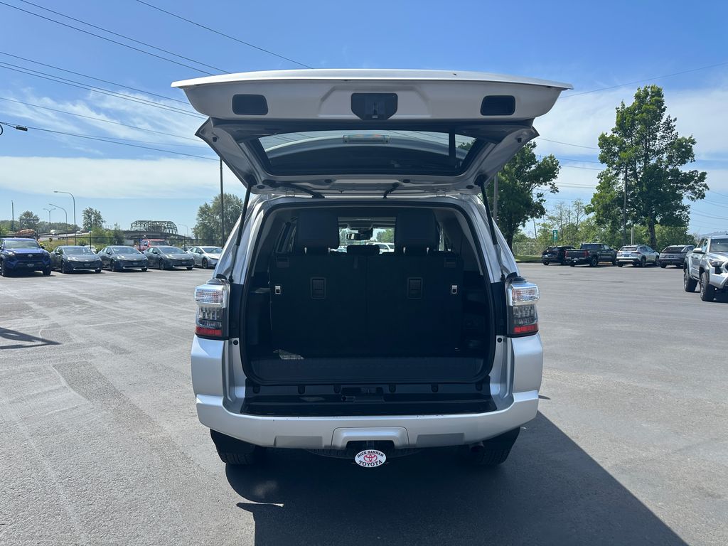 2024 Toyota 4Runner SR5 Premium