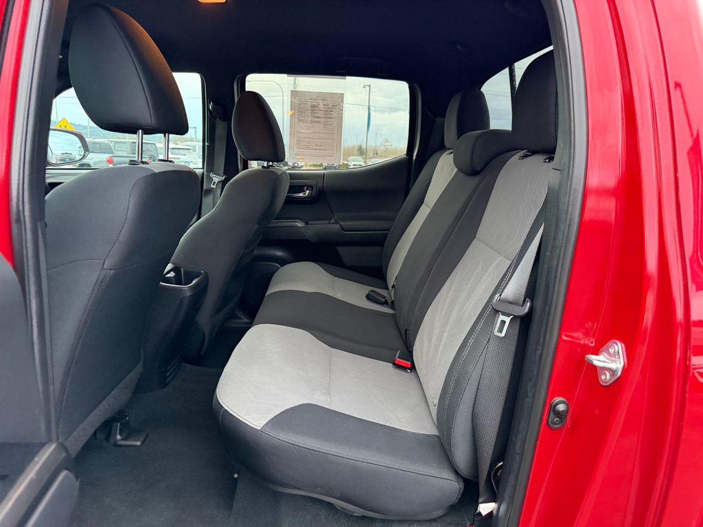 2022 Toyota Tacoma TRD Off-Road