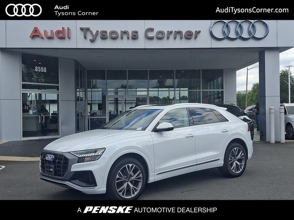 Thumbnail: 2023 Audi Q8 - 1