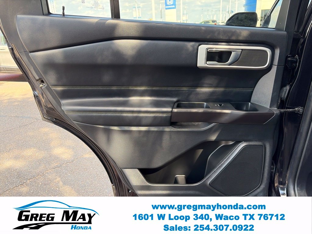 2020 Ford Explorer XLT Black at Greg May Honda