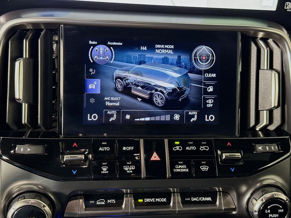 2024 Lexus LX 600 16