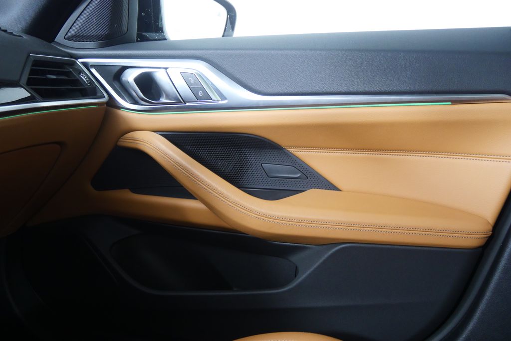 Thumbnail: 2023 BMW i4 - 27