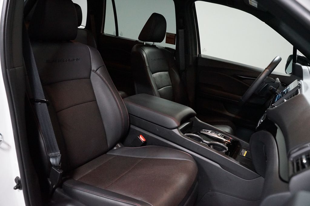 Thumbnail: 2024 Honda Passport - 27