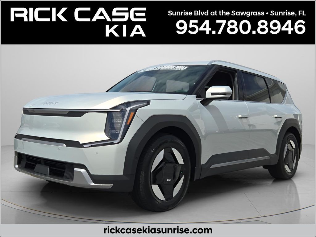 Silver 2026 Kia EV9 Wind AWD SUV / Crossover All-Wheel Drive 1-Speed Automatic