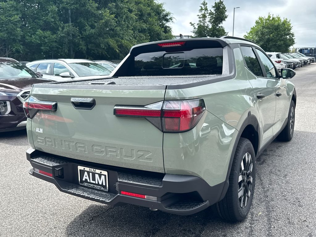 2025 Hyundai Santa Cruz SEL Activity photo 4