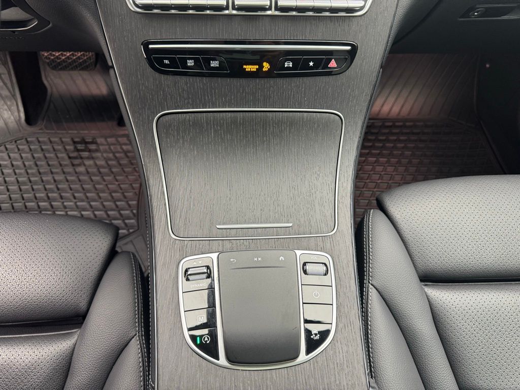 2020 Mercedes-Benz GLC 300 31