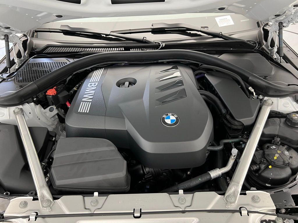 Thumbnail: 2026 BMW 4 Series - 6