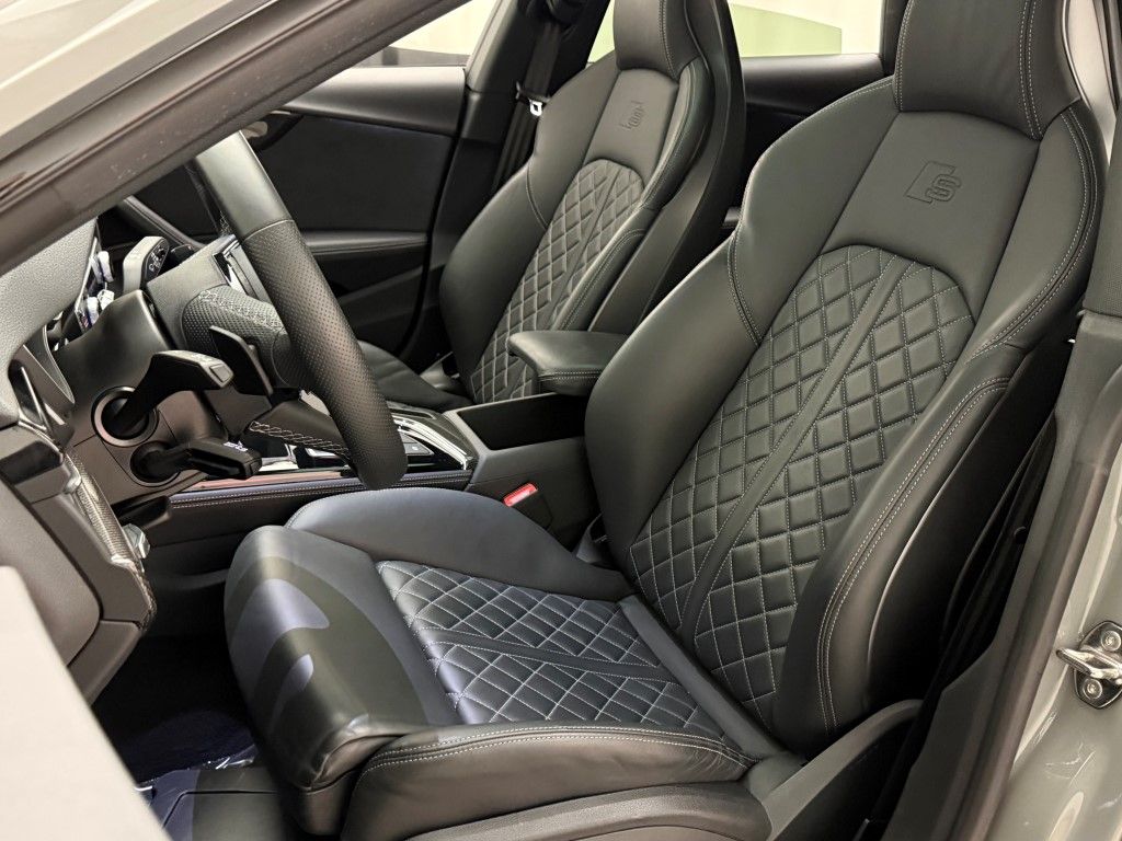 Thumbnail: 2022 Audi S5 - 30