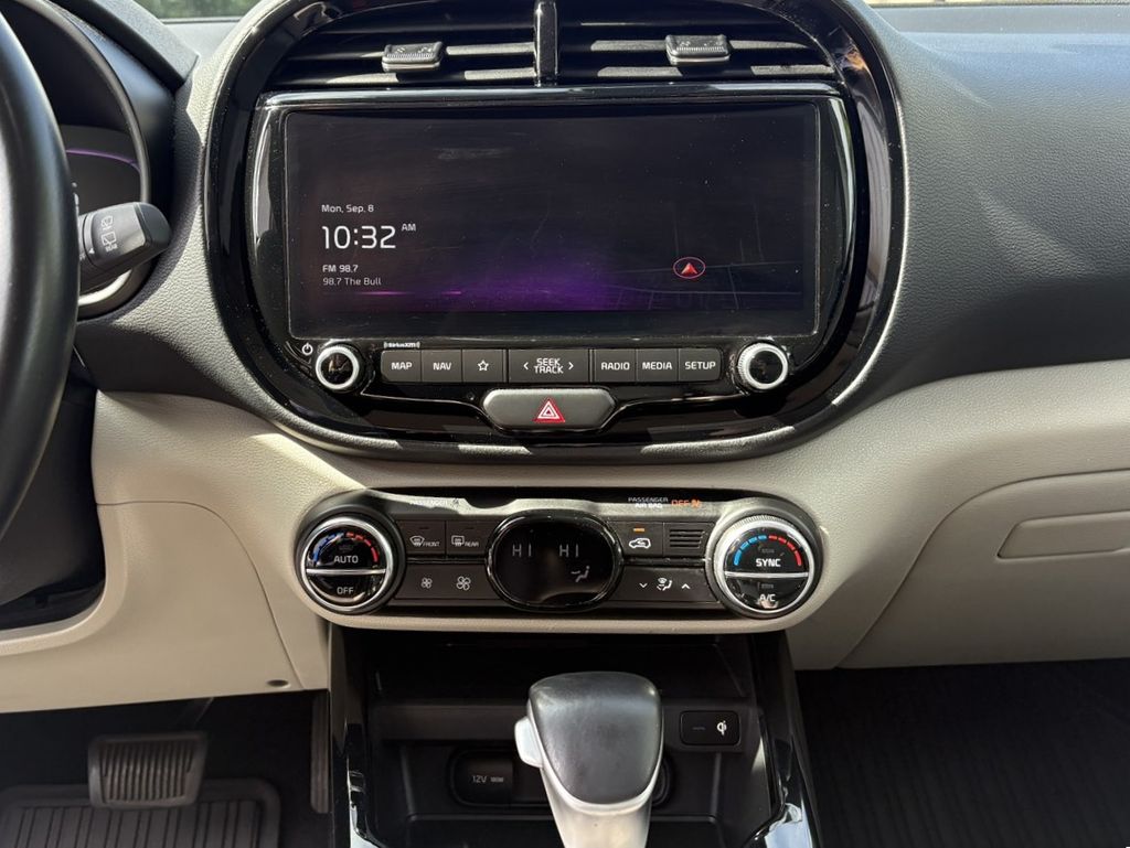 2023 Kia Soul EX