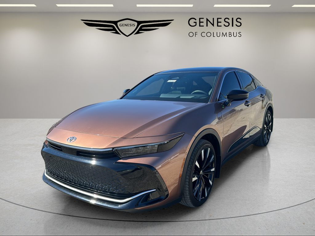 2026 Toyota Crown Platinum AWD