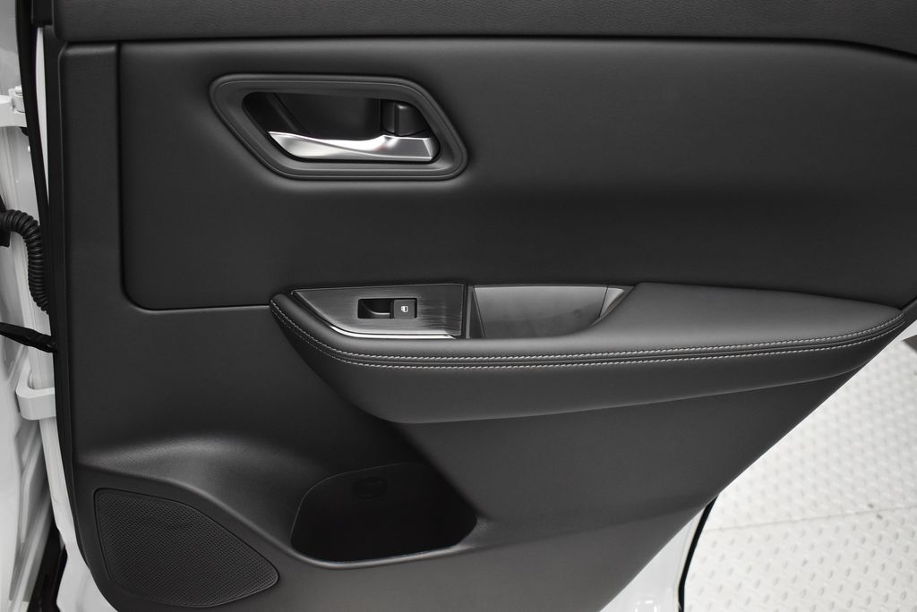 Thumbnail: 2026 Nissan Rogue - 28