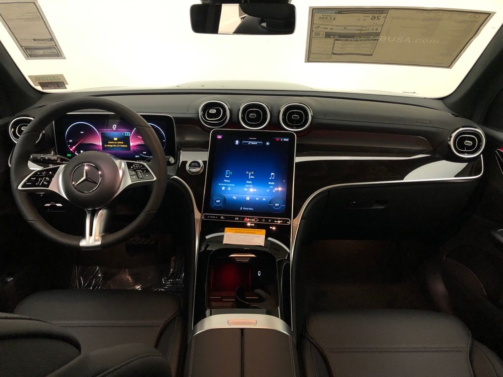 2023 Mercedes-Benz GLC 300 10