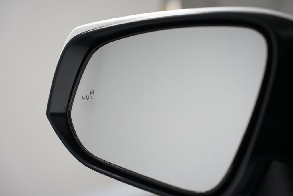 Thumbnail: 2025 Toyota RAV4 - 26