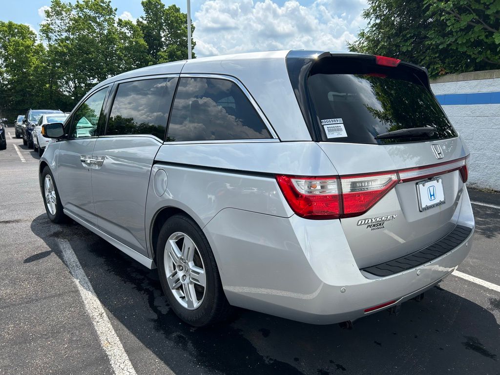 Thumbnail: 2012 Honda Odyssey - 3