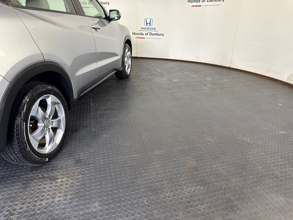 Thumbnail: 2019 Honda HR-V - 4