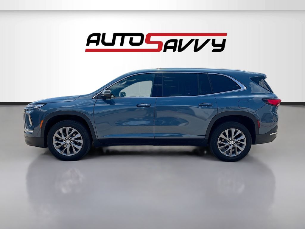 Used 2025 Blue Buick Preferred image 4