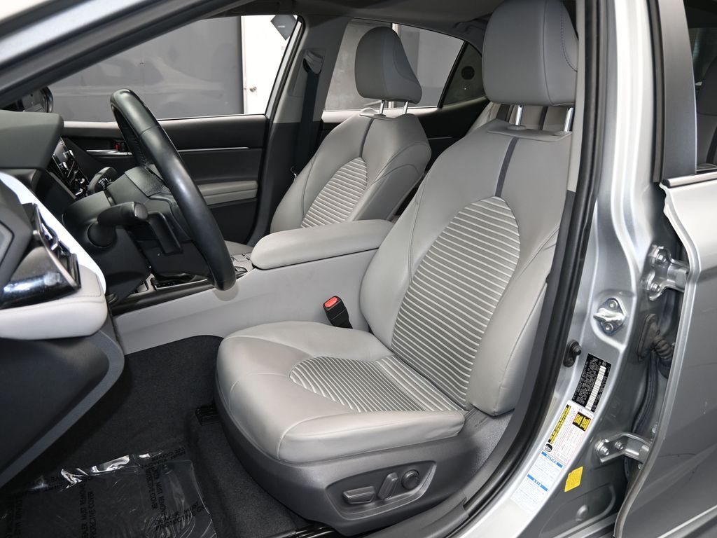Used 2021 Celestial Silver Metallic Toyota SE image 29