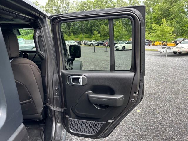 Used 2022 Jeep Wrangler SUV