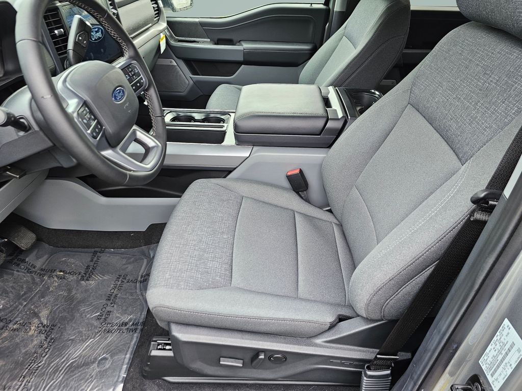 New 2024 Silver Ford XLT image 22