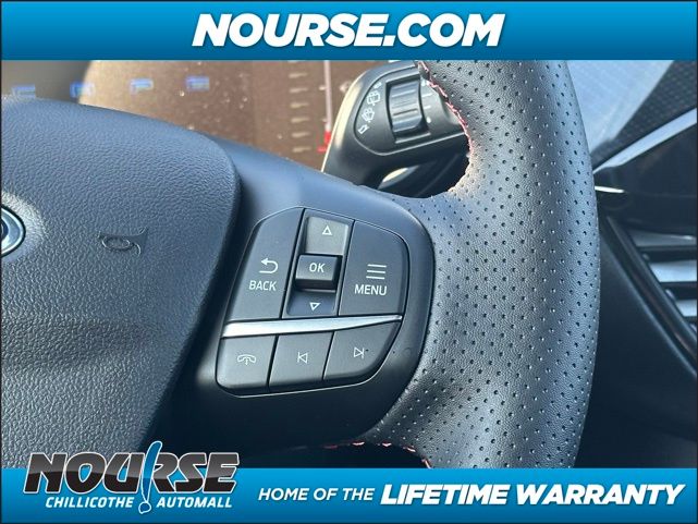2025 Ford Escape Hybrid ST-Line photo