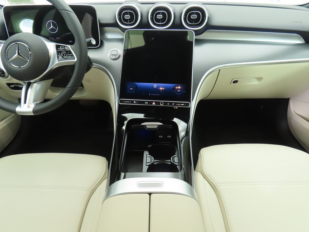 Thumbnail: 2025 Mercedes-Benz C-Class - 13