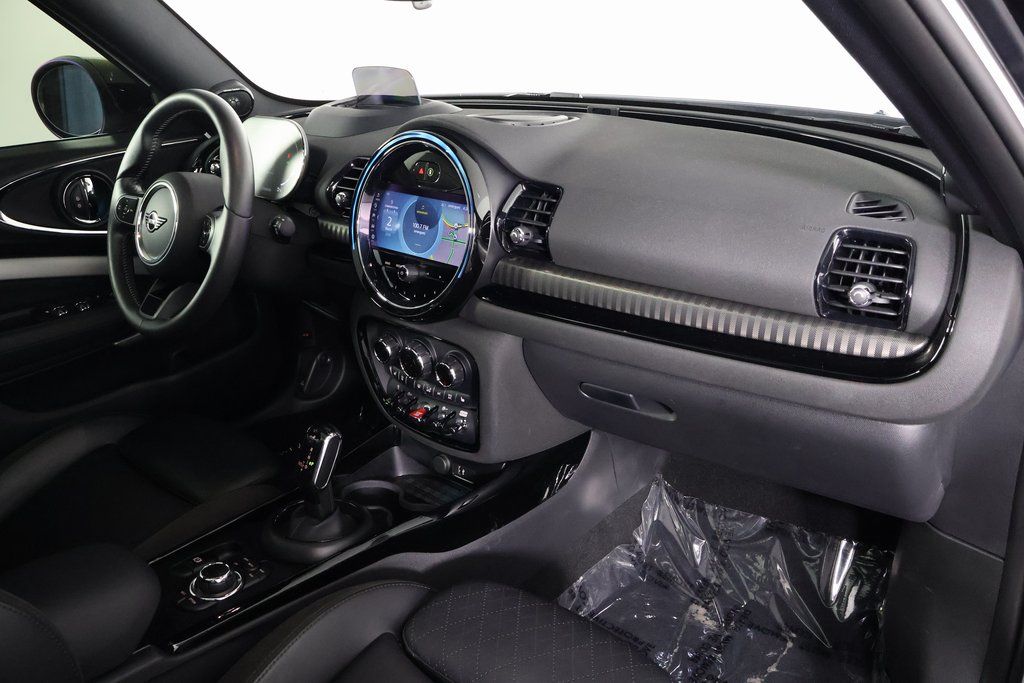 Thumbnail: 2023 MINI Cooper Clubman - 9