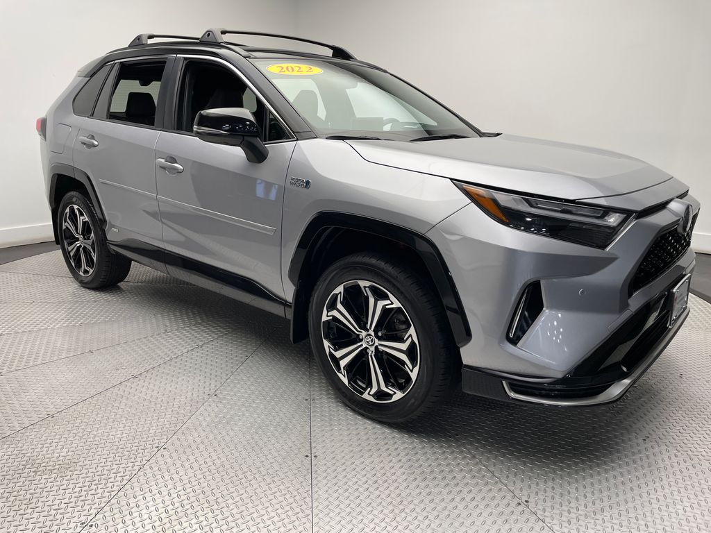 2022 Toyota RAV4 Prime XSE 3
