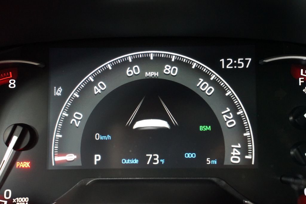 Thumbnail: 2025 Toyota RAV4 - 16