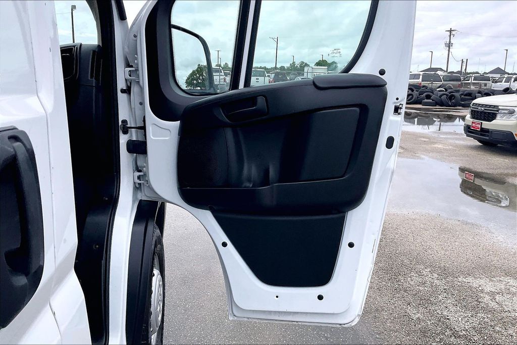 Used 2023 Ram ProMaster 2500 High Roof 3D Cargo Van