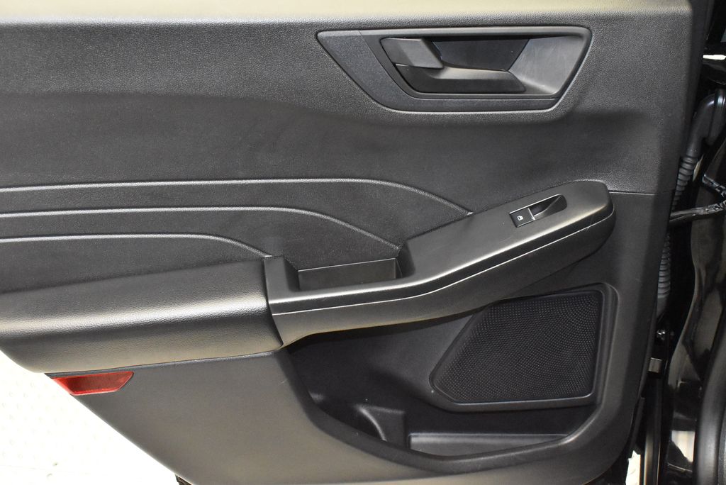 Thumbnail: 2024 Ford Escape - 32