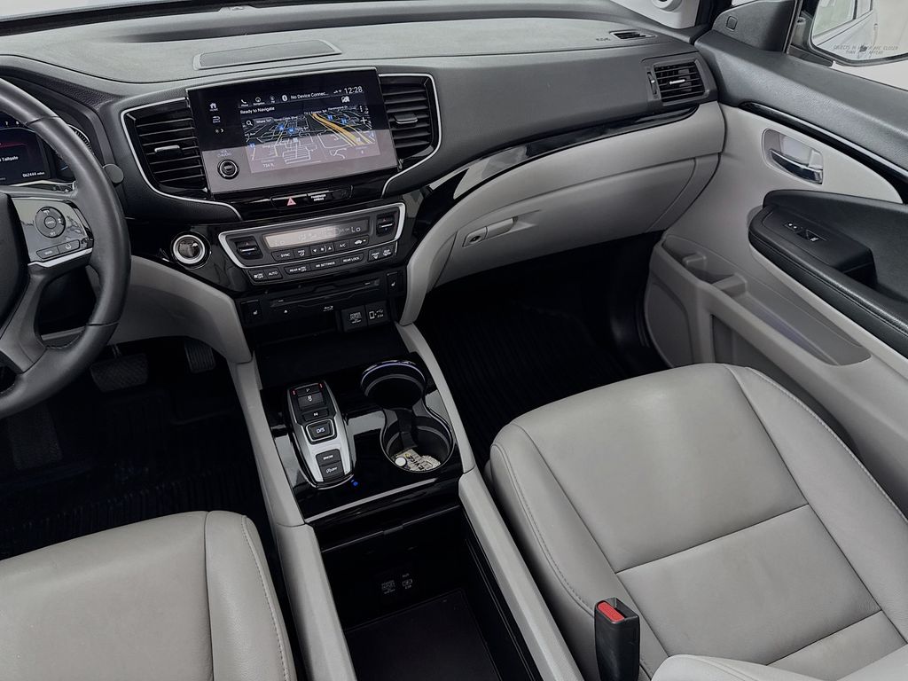 Used Car 2019 Honda Pilot  Touring For Sale Under $25,000 In Austin, Texas