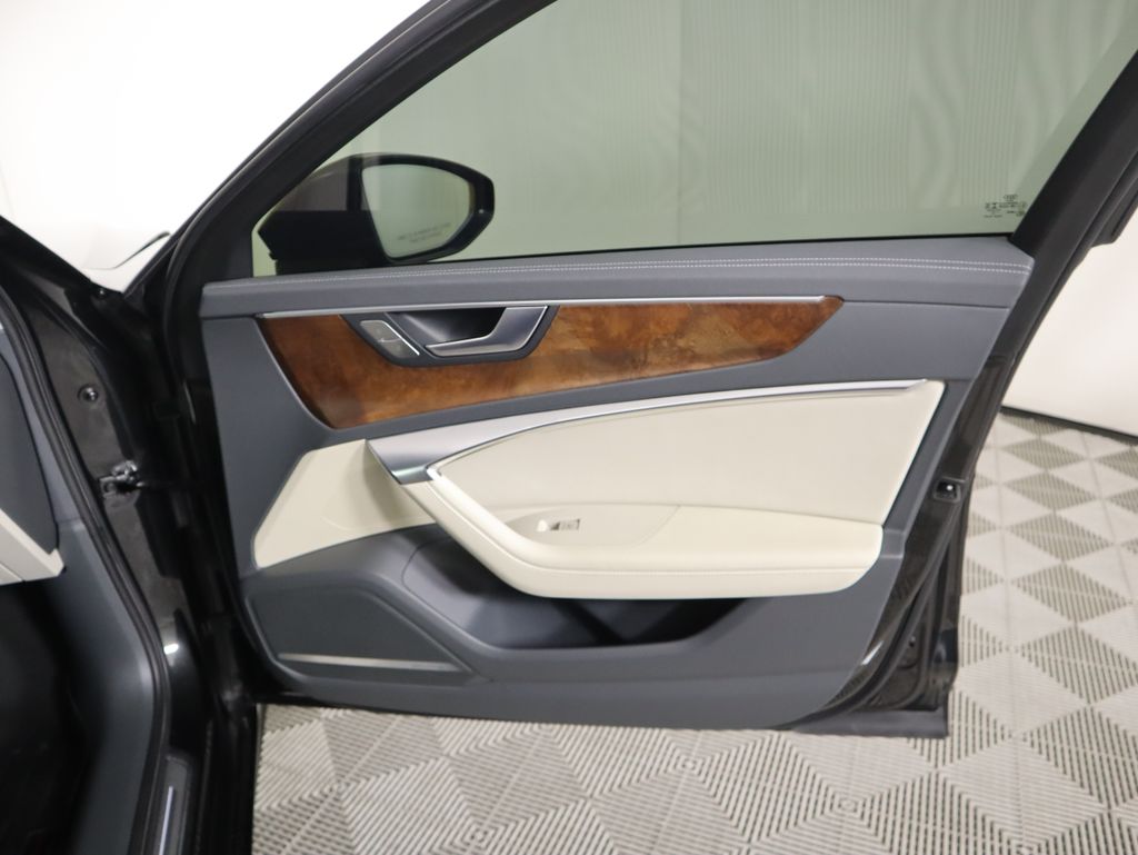 Thumbnail: 2019 Audi A6 - 26