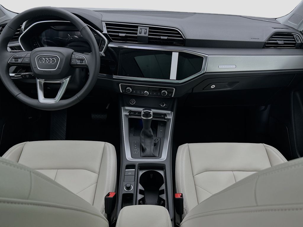 Thumbnail: 2025 Audi Q3 - 13