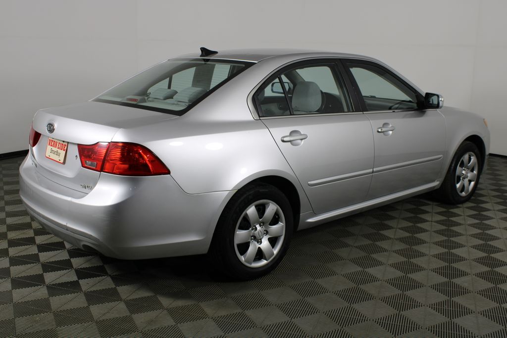 Used 2009 Kia Optima for sale in 